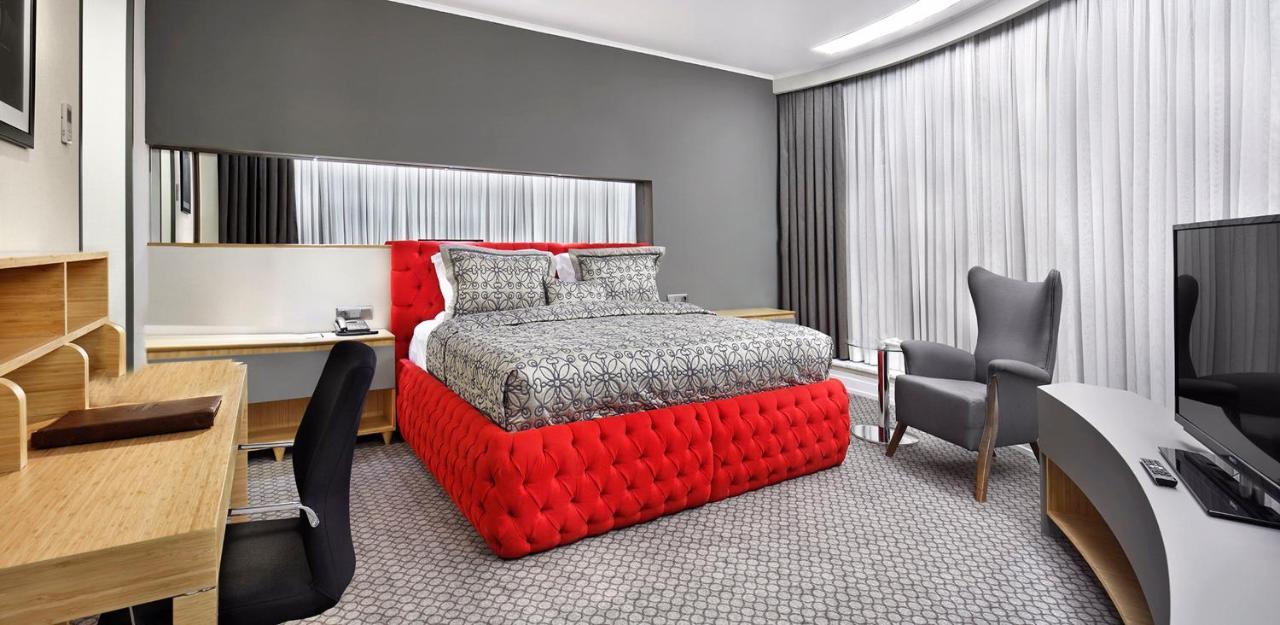 Ramada Plaza By Wyndham Eskisehir Exterior photo