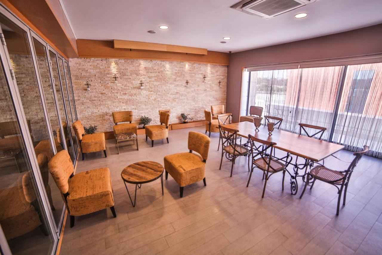 Ramada Plaza By Wyndham Eskisehir Exterior photo