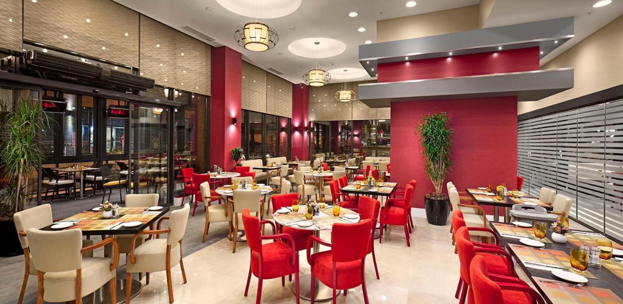 Ramada Plaza By Wyndham Eskisehir Exterior photo